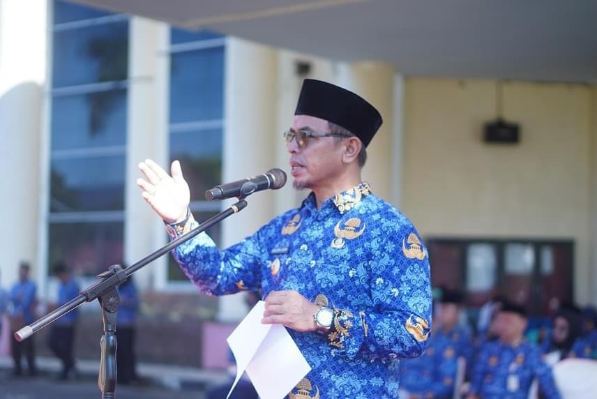 Apel KORPRI Sekaligus Penyerahan SK PENSIUN, SK PNS, SK KENPA, Serta Sertifikat Diklat Fungsional Dasar Ahli Pemyuluh Pertanian